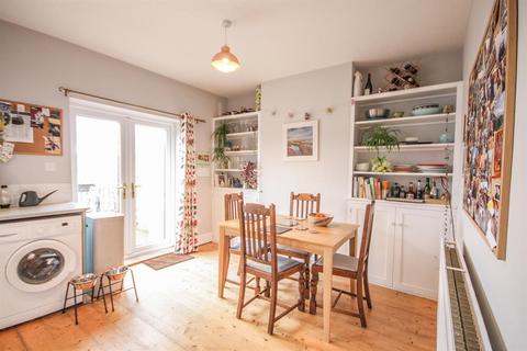 18 Brendon Road, Bristol, BS3 4PL