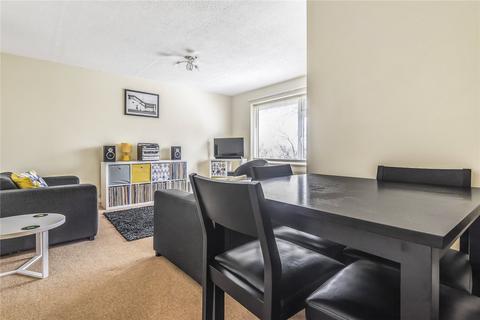 41 Eagles, Faringdon, SN7 7DT