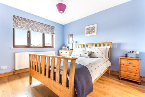 18 Nourse Close, Cheltenham, GL53 0NQ