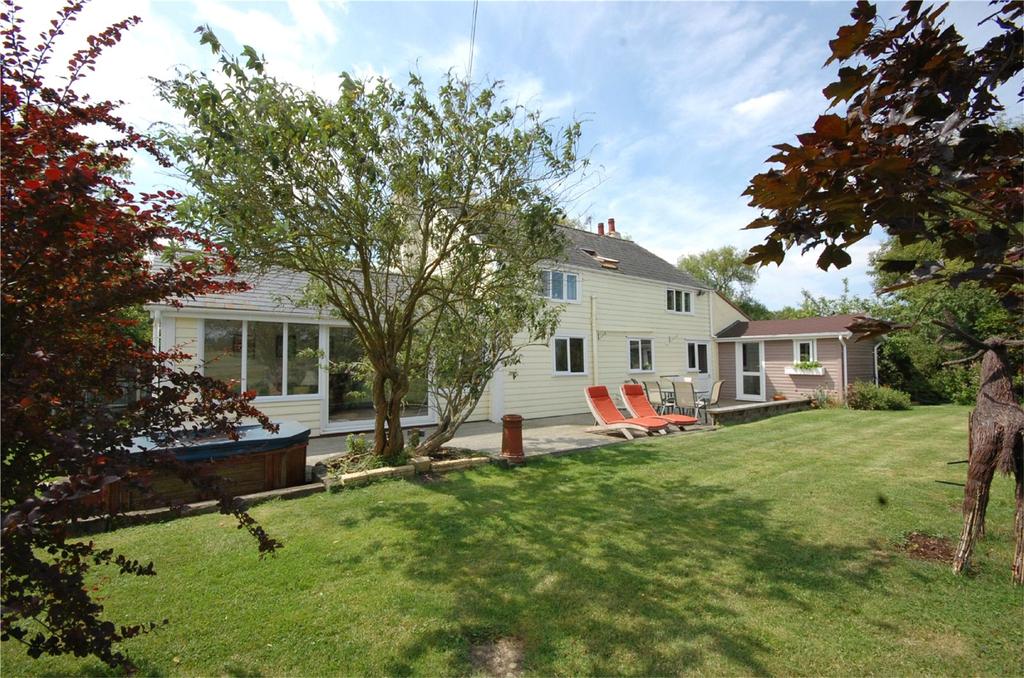 Lower Burnham Road, North Fambridge... 4 bed detached house £750,000