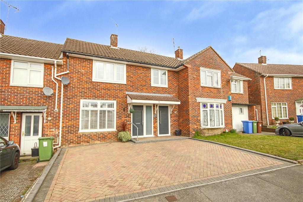 Braybrooke Road, Bracknell, Berkshire, RG42 3 bed terraced house £360,000