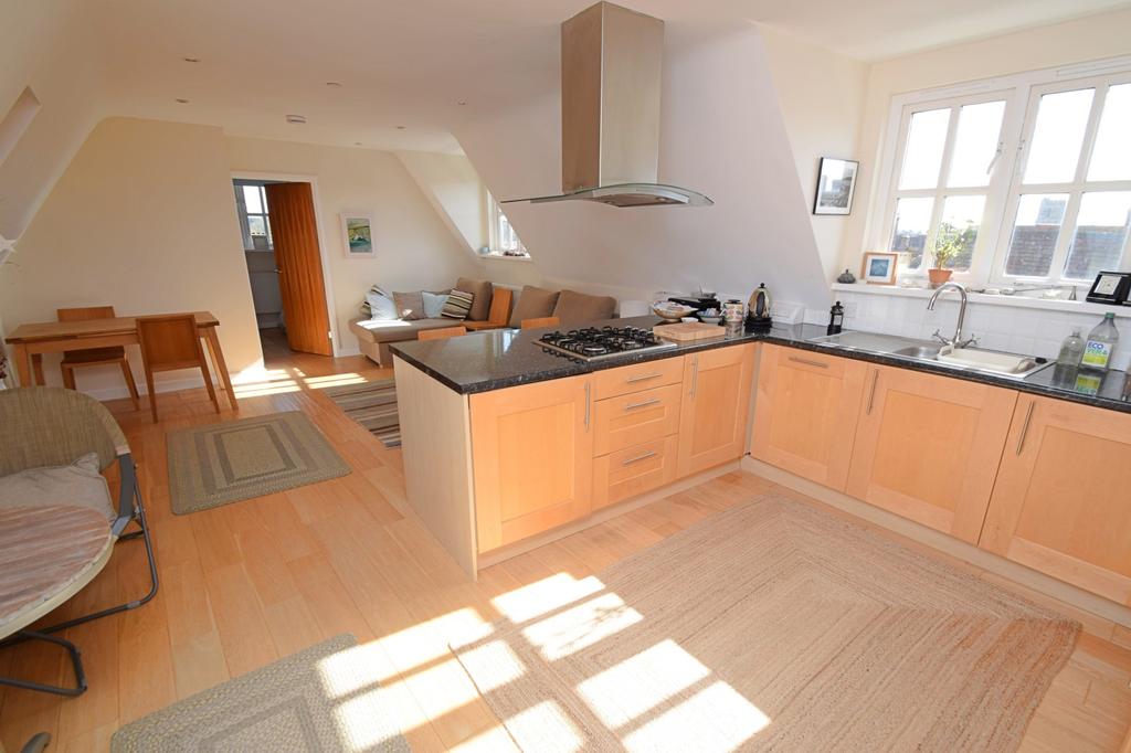 Wareham 1 bed flat £200,000