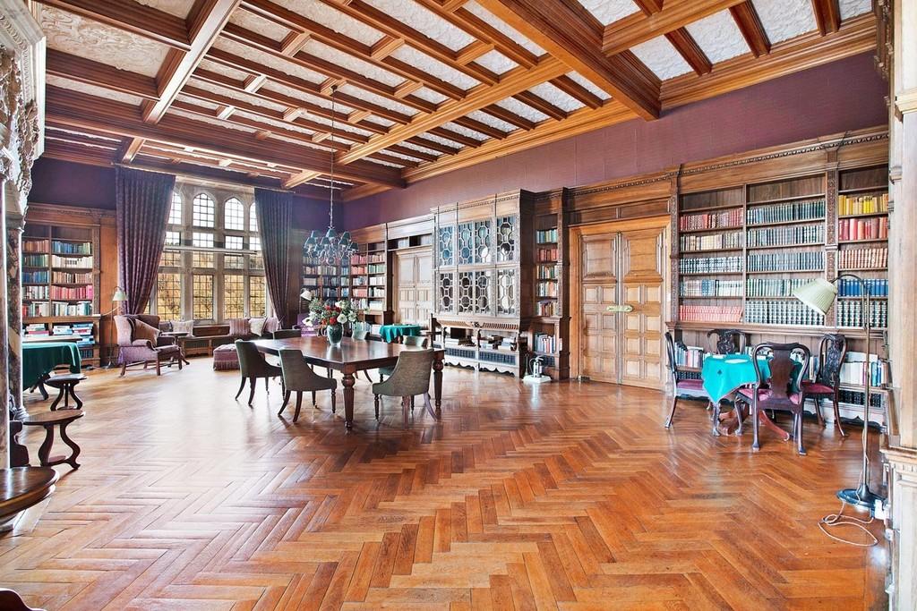 Communal Library