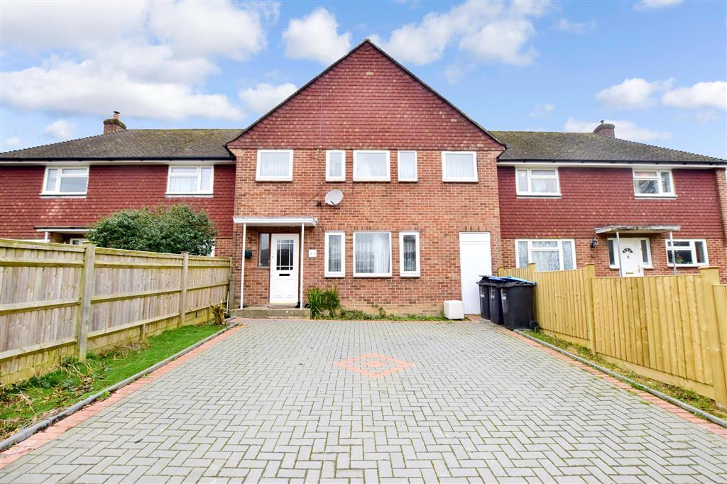 Eastern Road, Haywards Heath, West Sussex 3 bed terraced house £370,000