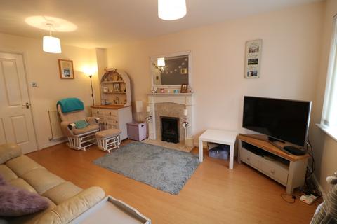 33 Calcutt Way, Shirley, Solihull, B90 1RS