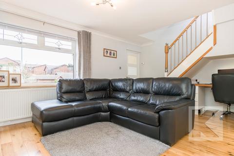3 Slades View Close, Diggle, Oldham, OL3 5PE