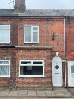 2 bedroom terraced house to rent, Middlewich Road, Northwich