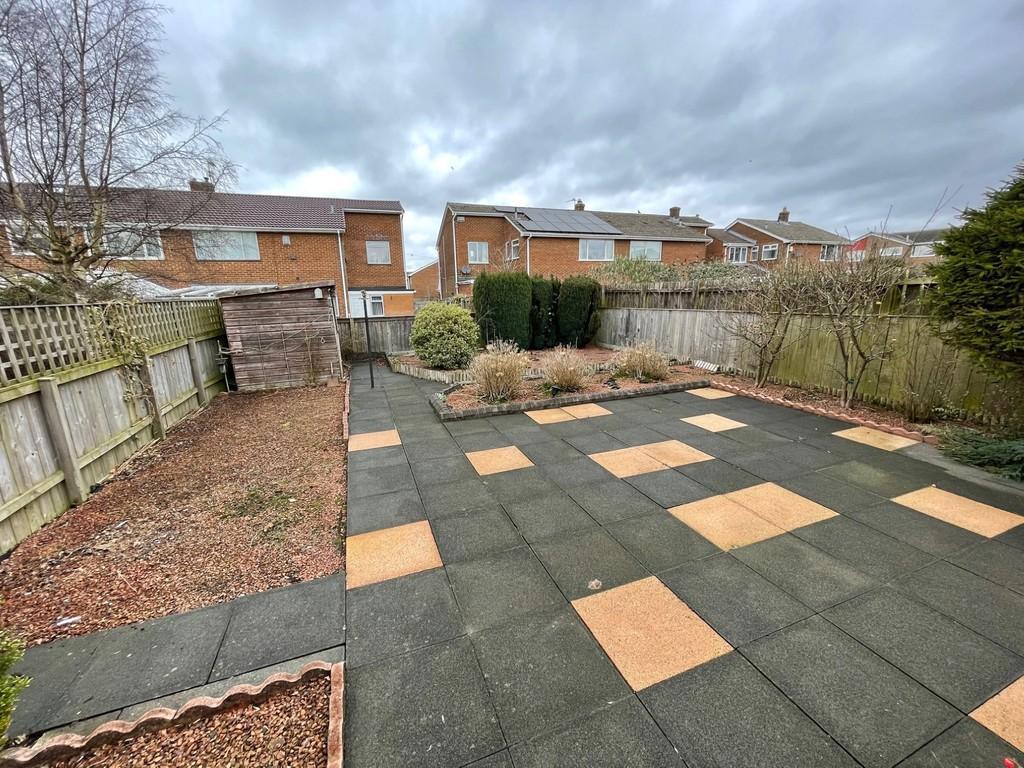 Cheveley Walk, Belmont 2 bed semidetached bungalow £169,950