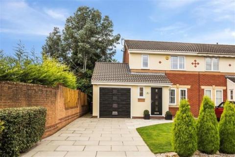 3 bedroom semi-detached house to rent - 1 Hawfinch Grove Worsley Manchester