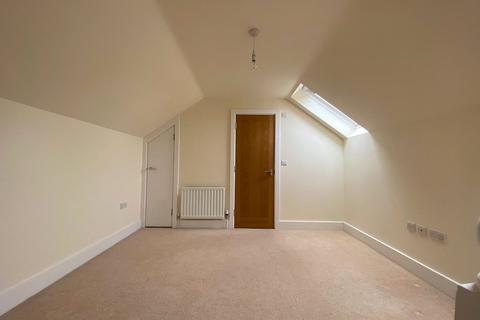 4 bedroom semi-detached house to rent, Fairview Cottages, Bridge Road, Brabourne Lees, Kent, TN25