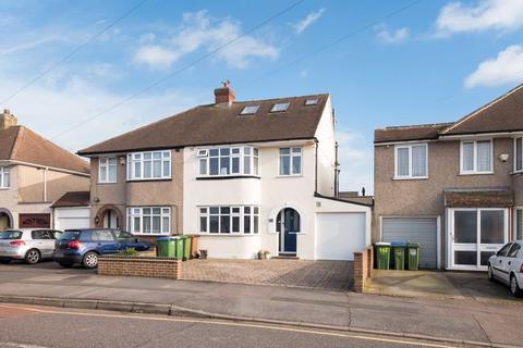 111 Heath Road, Crayford, Dartford, DA1 3NR