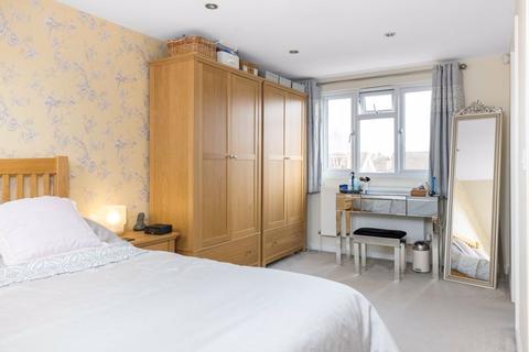 111 Heath Road, Crayford, Dartford, DA1 3NR