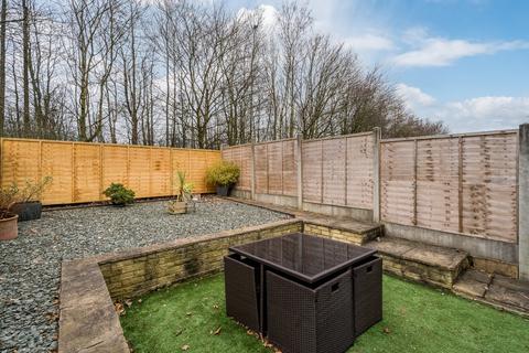 33 Adwalton Close, Drighlington, Bradford, BD11 1DQ