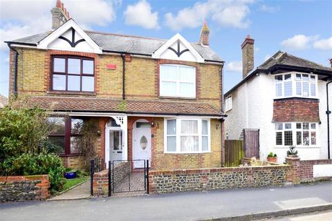 54 Epple Bay Road, Birchington, CT7 9EW