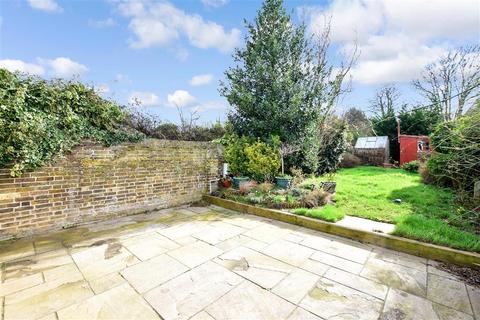 54 Epple Bay Road, Birchington, CT7 9EW