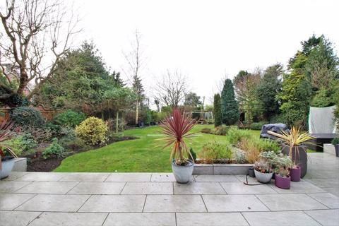 1 Eddisbury Road, West Kirby, Wirral, CH48 5DR