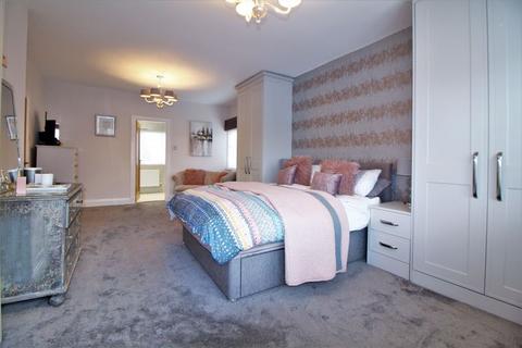 1 Eddisbury Road, West Kirby, Wirral, CH48 5DR