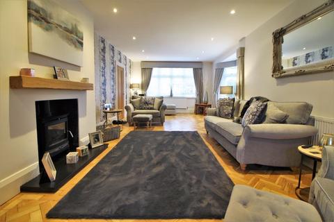 1 Eddisbury Road, West Kirby, Wirral, CH48 5DR