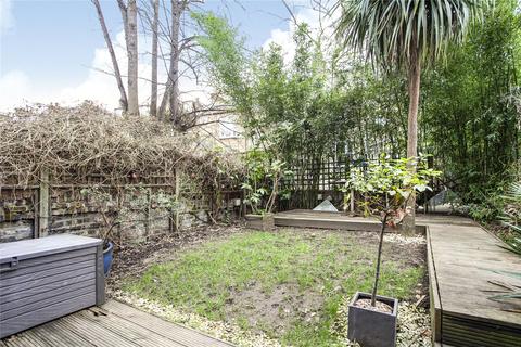 17a Sigdon Road, London, E8 1AP