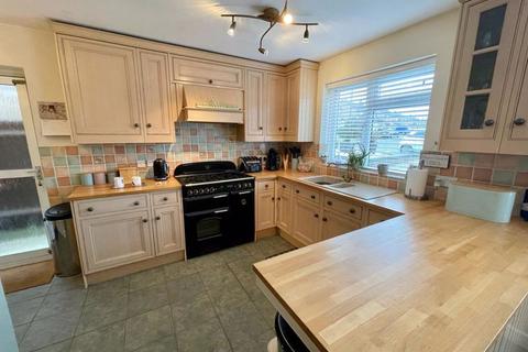 37 Cartmel Drive, Dunstable, LU6 3PT