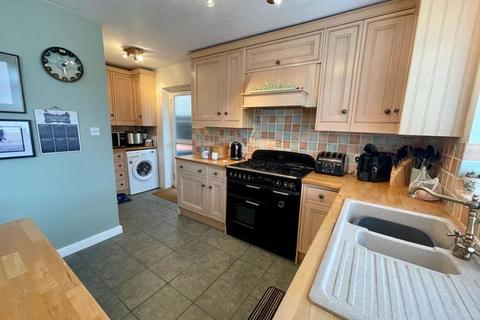 37 Cartmel Drive, Dunstable, LU6 3PT