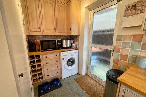 37 Cartmel Drive, Dunstable, LU6 3PT