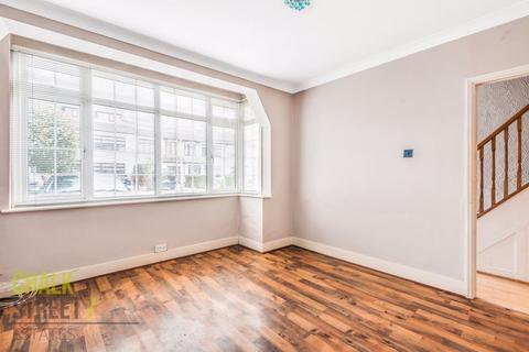 138 Birch Crescent, Hornchurch, RM11 2NG