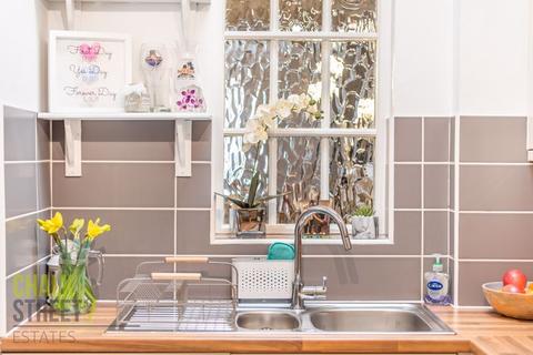 9 Hammonds Lane, Great Warley, Brentwood, CM13 3AH