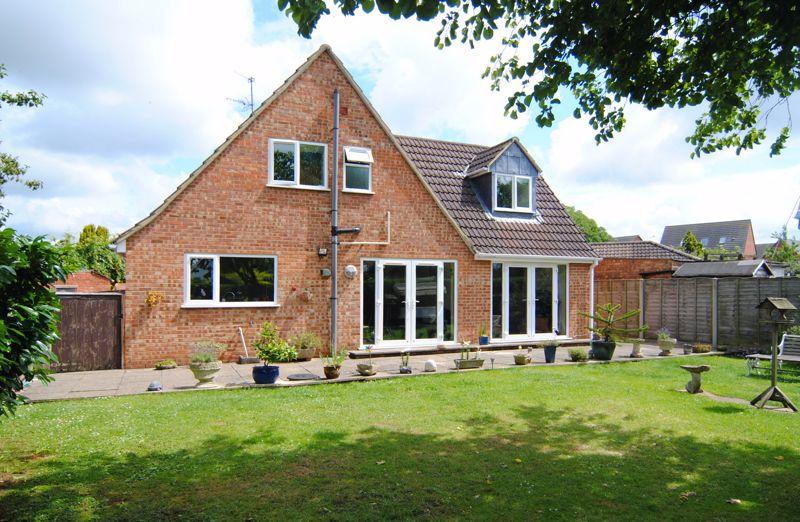 Sherwood Green, Longford, Gloucester 4 bed detached house £450,000