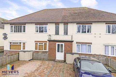 42 Cooper Dean Drive, Bournemouth, BH8 9LN