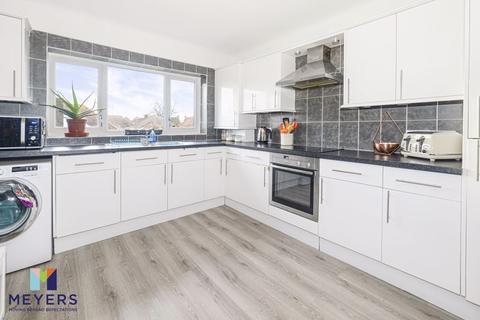 42 Cooper Dean Drive, Bournemouth, BH8 9LN