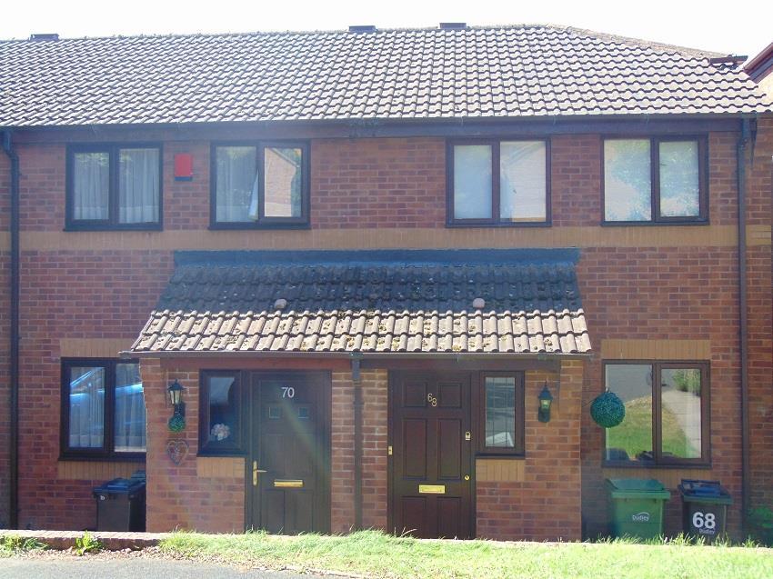 Surrey Drive, Kingswinford 2 bed house £169,950