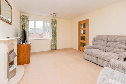 1 bedroom apartment for sale - Poppy Court, Jockey Road, Boldmere, Sutton Coldfield, West Midlands, B73 5XF