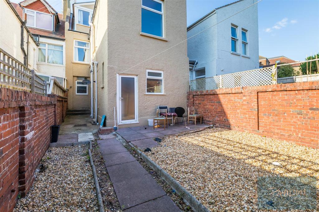 Wilbury Crescent 59-8.JPG