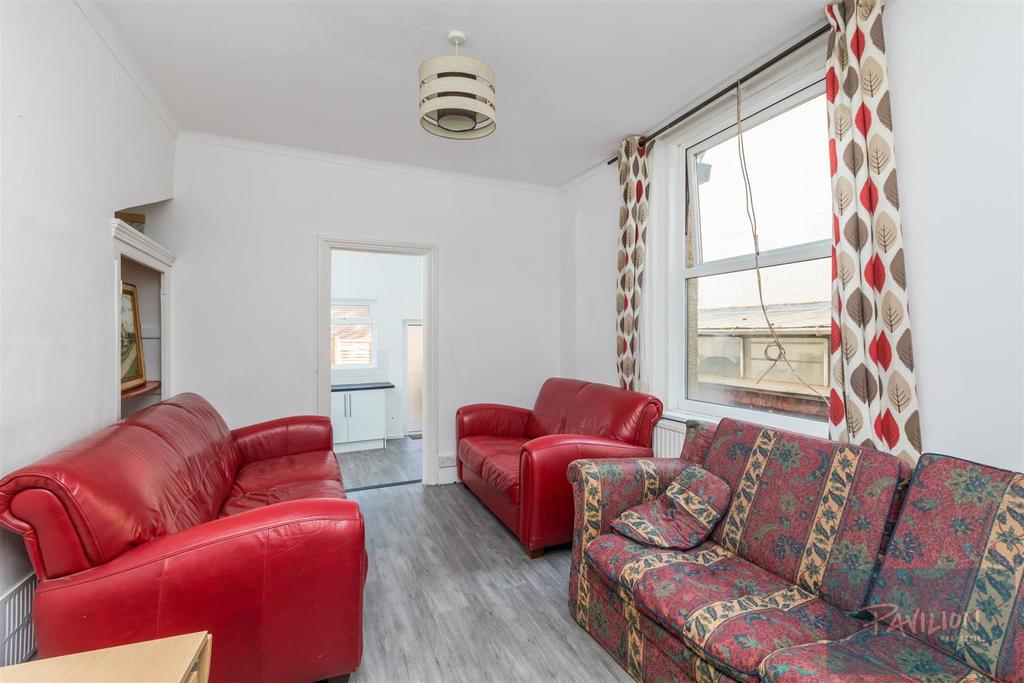 Wilbury Crescent 59-9.JPG