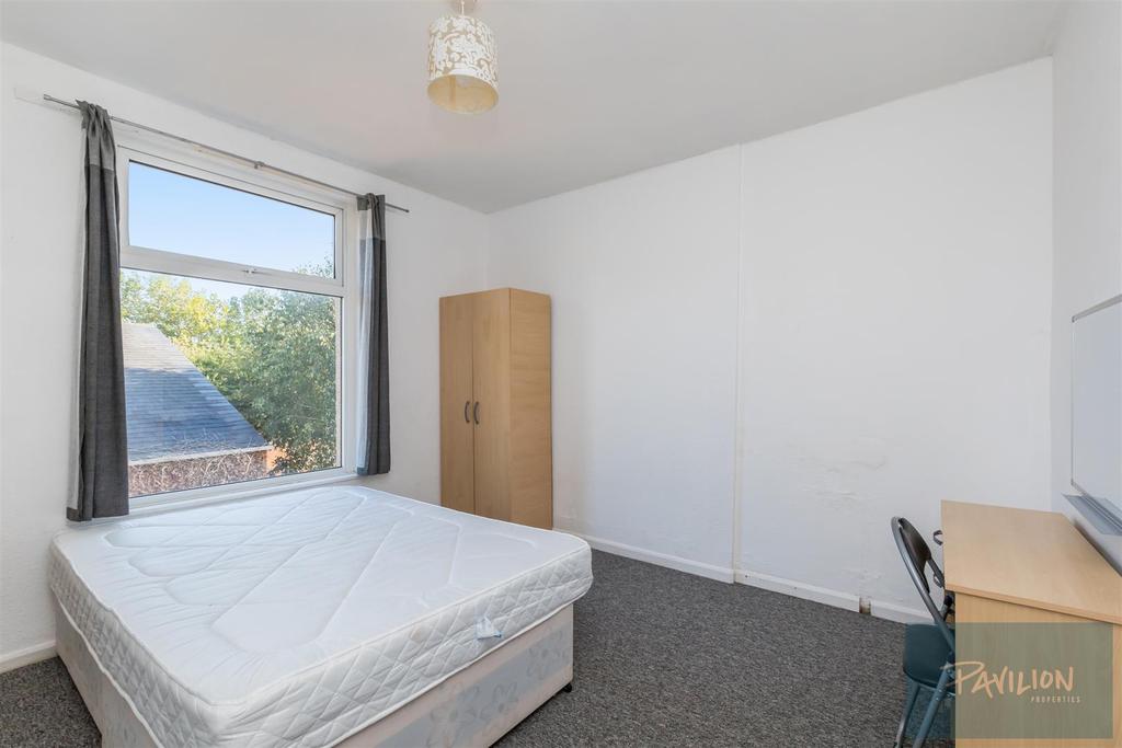 Wilbury Crescent 59-11.JPG
