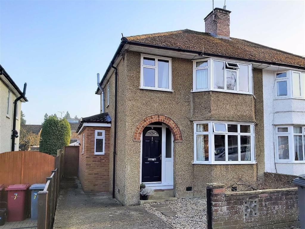Sheridan Avenue, Caversham, Reading 3 bed semidetached house £429,950