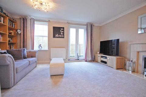 14 Grantham Avenue, Great Notley, Braintree, CM77 7FP