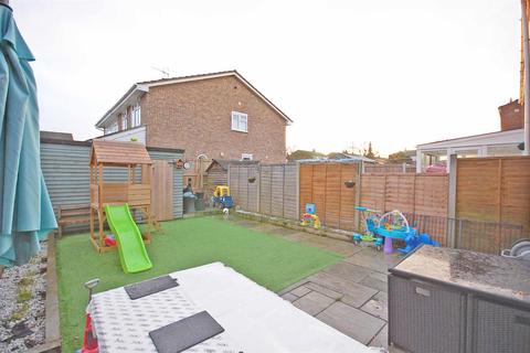 30 Medley Road, Rayne, Braintree, CM77 6TQ
