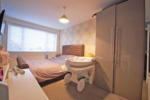 30 Medley Road, Rayne, Braintree, CM77 6TQ