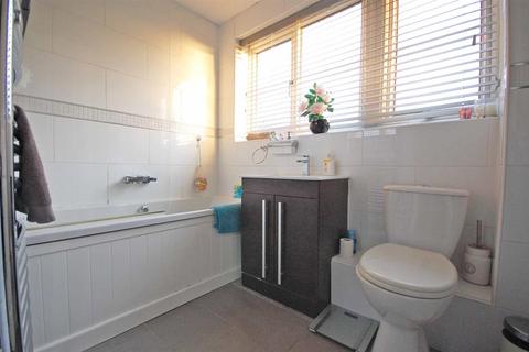 30 Medley Road, Rayne, Braintree, CM77 6TQ