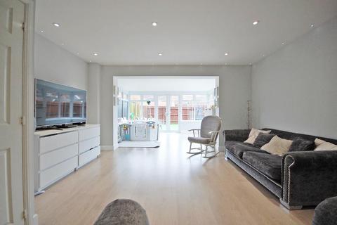 23 Chestnut Avenue, Great Notley, Braintree, CM77 7YJ