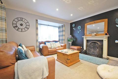 6 Notley Green, Great Notley, Braintree, CM77 7US