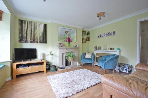 2 Ashdown Close, Great Notley, Braintree, CM77 7FR