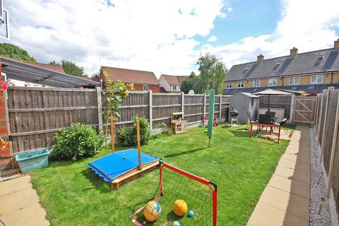 36 Shimbrooks, Great Leighs, Chelmsford, CM3 1SH