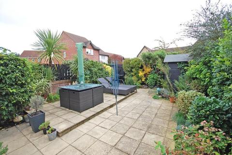 4 Cuckoo Way, Great Notley, Braintree, CM77 7YG