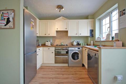 32 Hidcote Way, Great Notley, Braintree, CM77 7XT