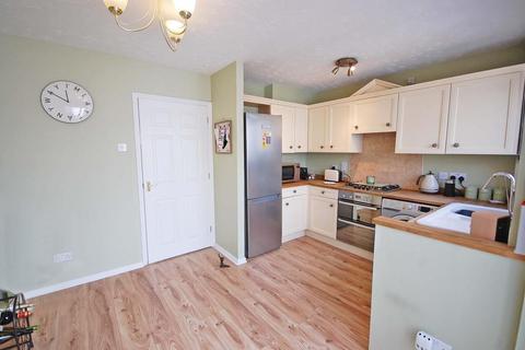 32 Hidcote Way, Great Notley, Braintree, CM77 7XT