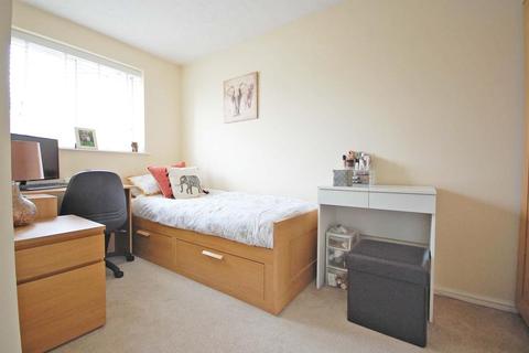 32 Hidcote Way, Great Notley, Braintree, CM77 7XT