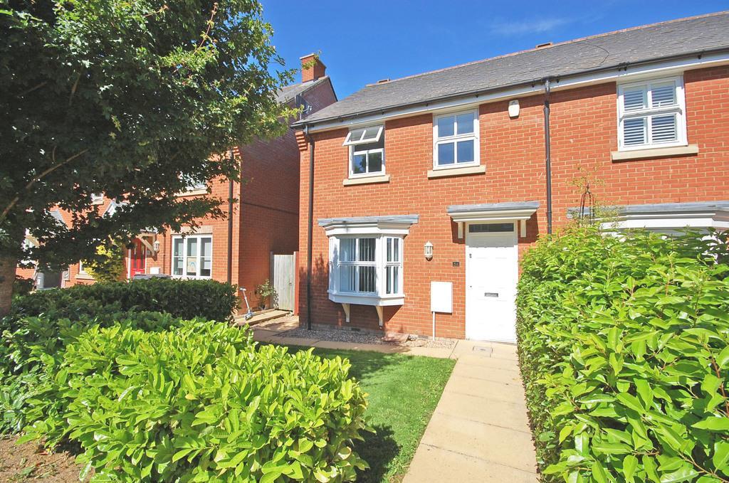 School Lane, Great Leighs, Chelmsford, CM3 3 bed end of terrace house